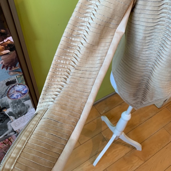 Suede jacket - Picture 5 of 8